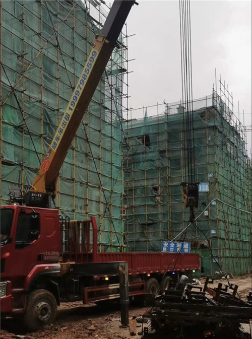 桐城市“慢工细活”—— 吊车的 “微动控制” 技术